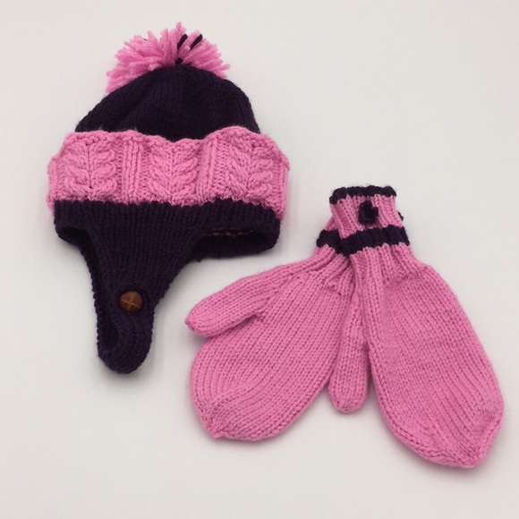 Hand Knit Girls Winter Hat + Pair of Mittens Pink Purple - Picture 1 of 13